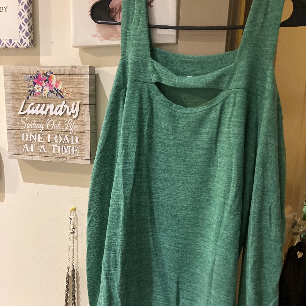 Long sleeve Green Shirt